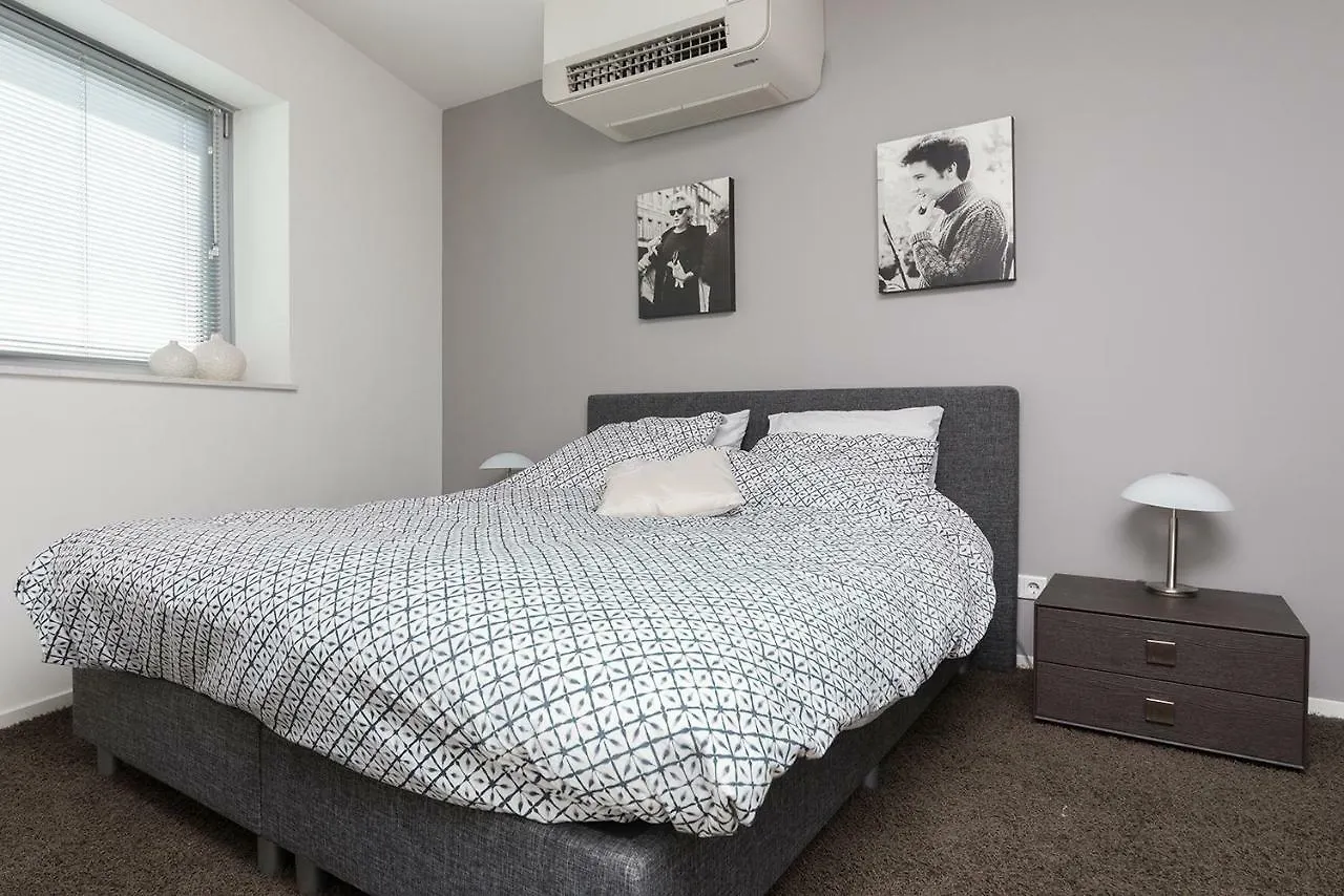 Apartment Exclusive Suites Rotterdam Netherlands